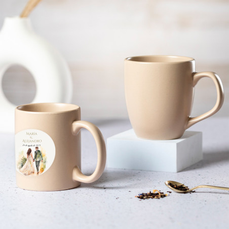 Mug en céramique avec adhésif personnalisé pour les détails du mariage