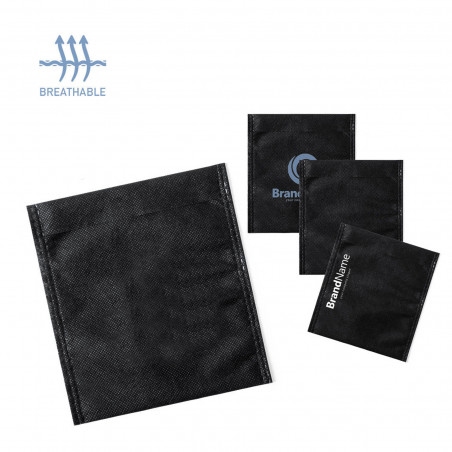Housse carrée en tissu intissé noir 15x16 cm.