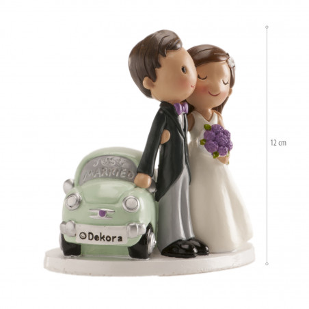 Figurine de mariage avec voiture