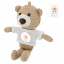 Petit ours en peluche avec autocollant personnalisé à offrir en cadeau de baptême