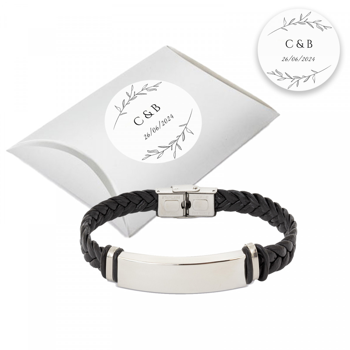 Bracelet en acier pour homme présenté dans une boîte en carton argenté avec autocollant personnalisé pour événements