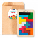 Tetris en bois dans une enveloppe kraft avec autocollant d anniversaire personnalisable pour plus de détails