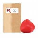 Coeur anti stress rouge dans enveloppe kraft avec adhésif personnalisé