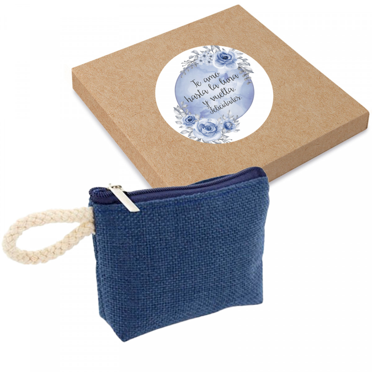 Porte monnaie bleu en polyester présenté avec une boîte en carton recyclé et un autocollant personnalisé à offrir en cadeau