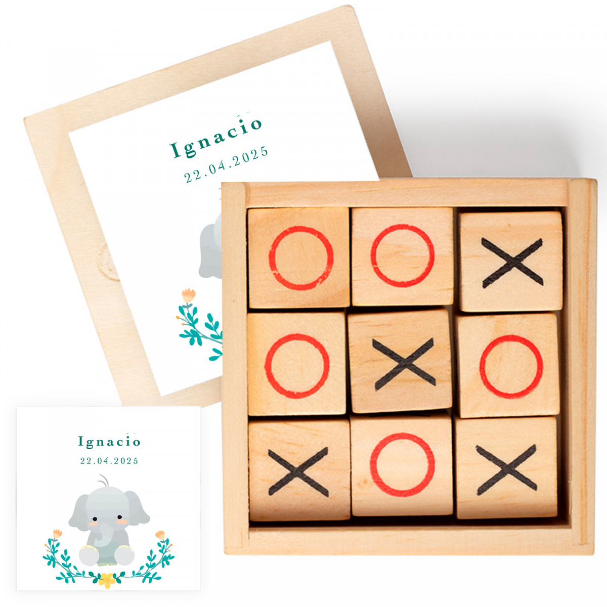 Tic-tac-toe dans une boîte en bois avec motif éléphant adhésif de 5x5 cm pour les détails du baptême